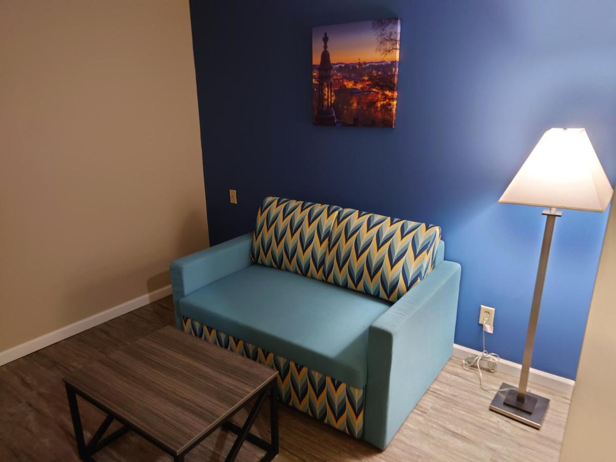 Baymont By Wyndham Adairsville מראה חיצוני תמונה