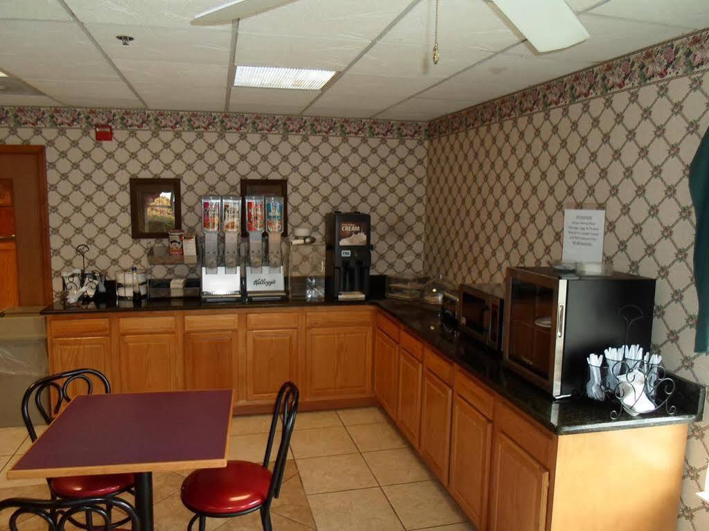 Baymont By Wyndham Adairsville מראה חיצוני תמונה